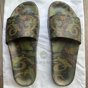 Men’s Versace Slides - Size 12 US (45 EU) - Brand new, never worn